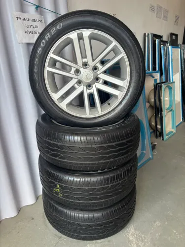 Jogo de Rodas Aro 20 265/50/20, Hilux, SW4, Etc.