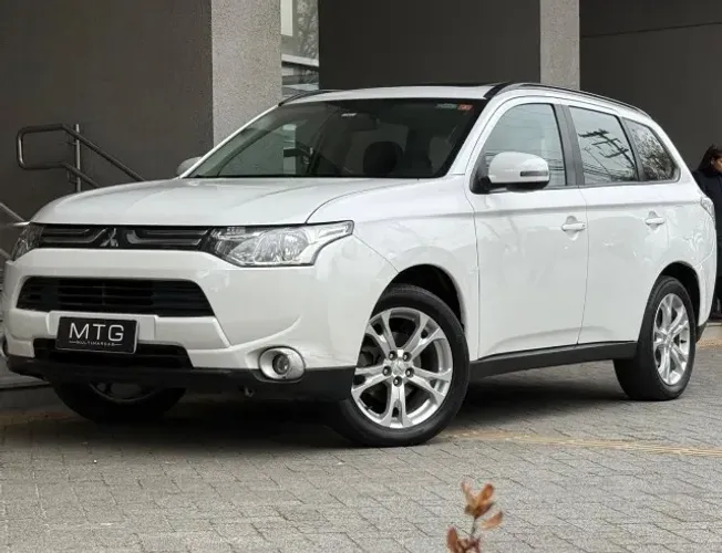 Mitsubishi Outlander 2.0 16V 160cv Aut. 2015