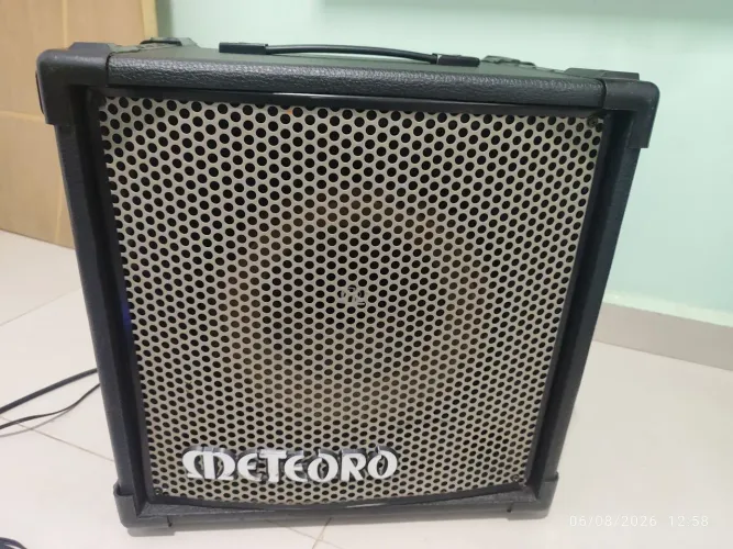CAIXA GUITARRA METEORO RX100