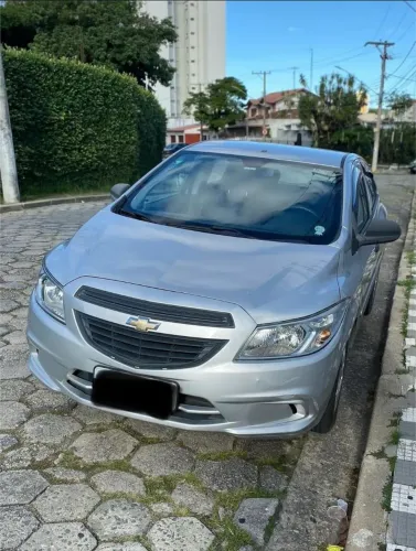 Chevrolet Onix JOY Hatch 1.0 8V Flex Mec. 4P 2018