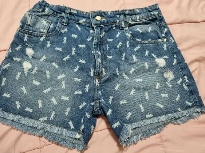 Short jeans