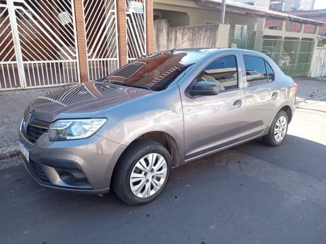 Renault Logan Life Flex 1.0 12V 4P Mec. 2020