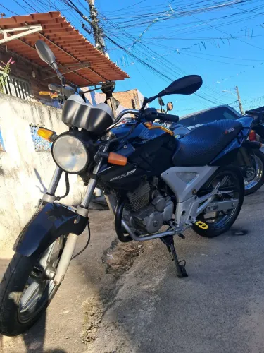 Vendo CBX TWISTER 250 2008! Moto com tudo bom, funcionando, sem problema algum! 