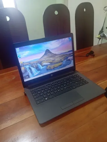 Notebook HP 240 G7 Intel Core i5-8250U 8GB DDR4
