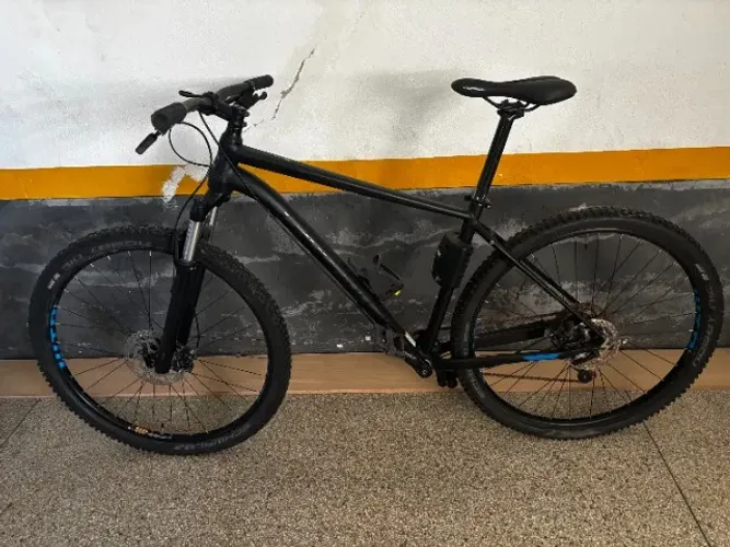 Cannondale Trail 3 2018 | Grupo Shimano Deore | Suspensão RockShox