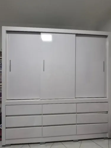 Guarda roupa