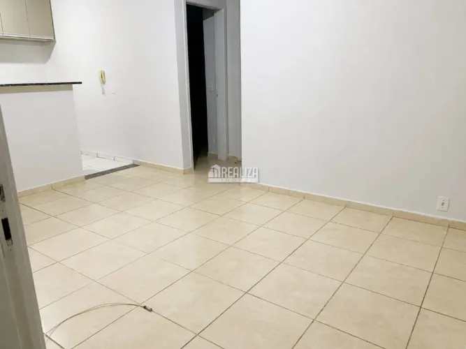 Apartamento com 2 Quarto(s) e 1 banheiro(s) para Alugar, 45 m² por R$ 1235 / Mês
