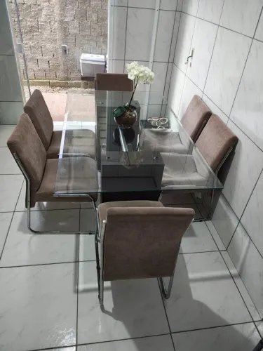 Mesa 6 cadeiras