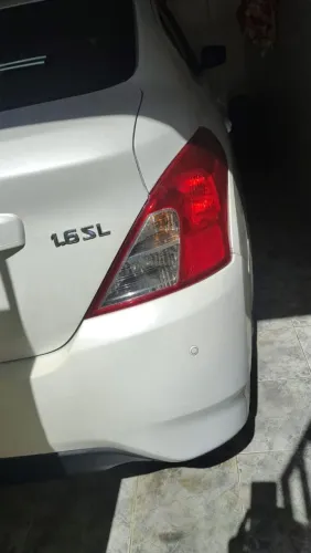 Nissan Versa SL 1.6 16V Flexstart 4P Mec. 2016