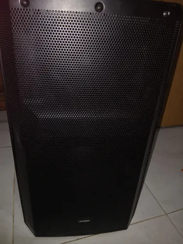 Caixa de Som Ativa Lexsen LXX-112 350W RMS 12"
