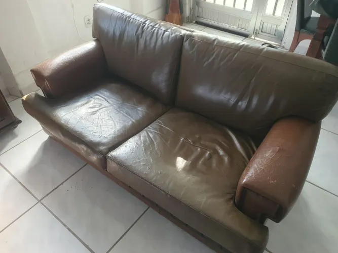 sofa couro legítimo