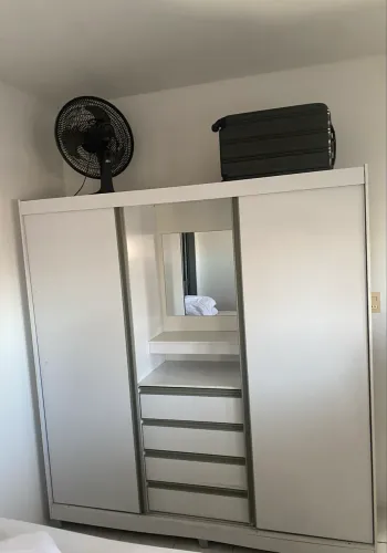 Guarda-roupa