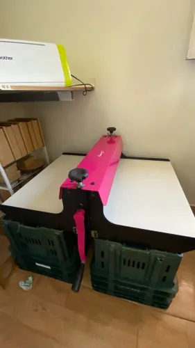 Máquina de corte e vinco 60cm
