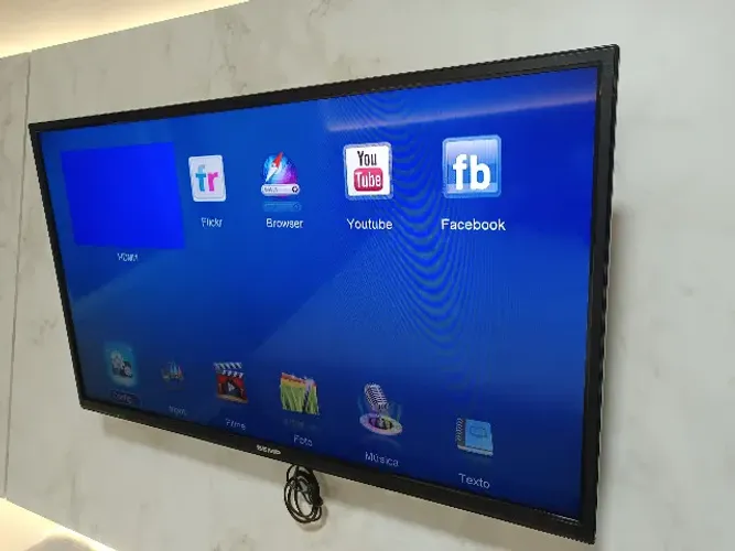 TV Semp Toshiba DL4077i