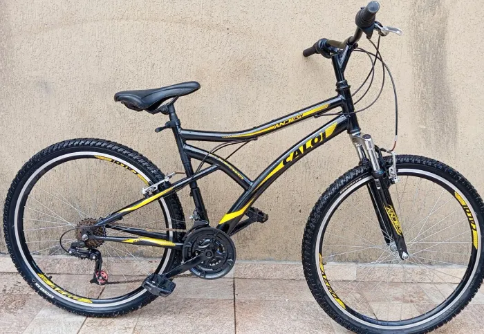 Bicicleta Caloi Andes aro 26 Seminova 