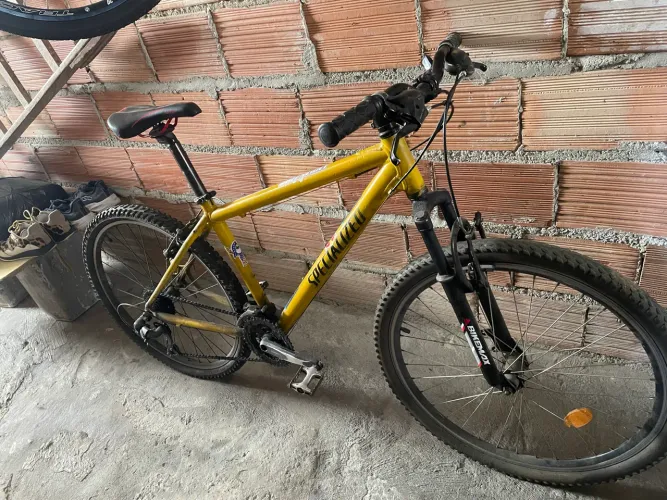 Bicicleta Specialized aro 26
