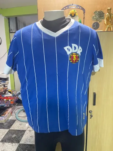 Camisa Seleção DDR Alemanha Oriental retro antiga