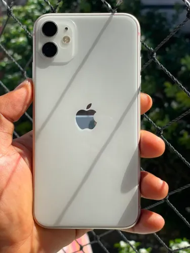VENDO IPHONE 11 - 64GB