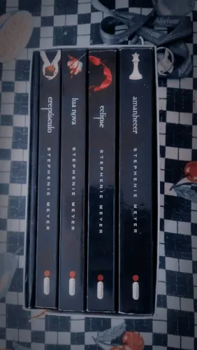 Box saga crepúsculo (usado)