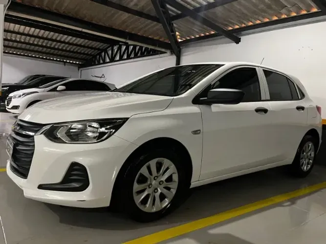 Chevrolet Onix Hatch 1.0 12V TB Flex Aut. 4P 2020