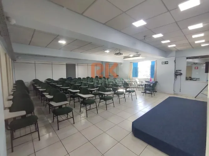 Andar Corrido Comercial/Industrial em Liberdade, BH  395 m², 14 Vagas