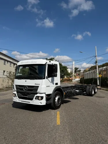 Mercedes bens 2426 2022