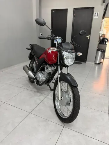 CG 125i Fan Ano 2018 conservada 