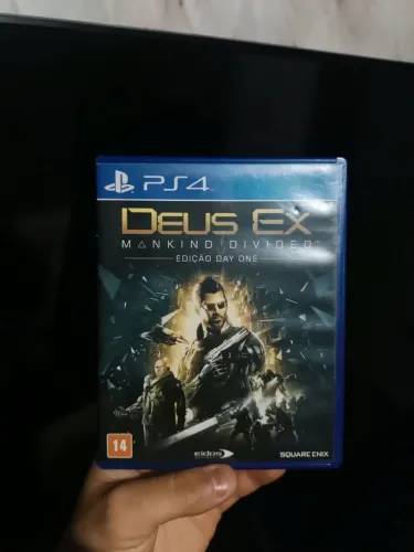 JOGO ORIGINAL DEUX-EX DE PS4 EXCELENTE ESTADO COM MANUAL TROCO POR GOD OF WAR REMASTER