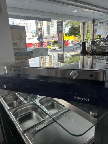 Mesa térmica quente 