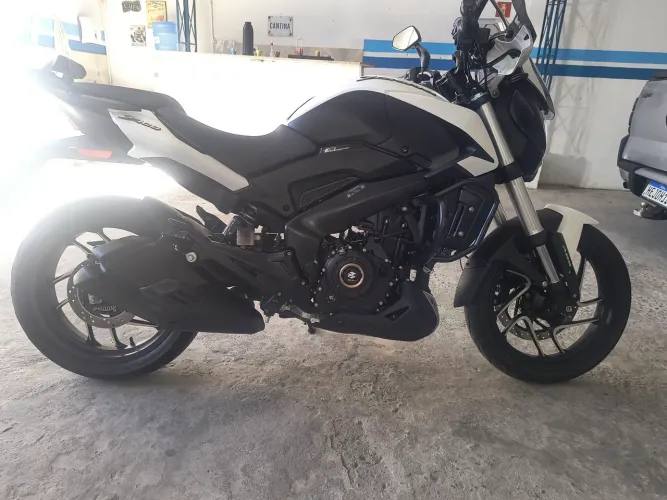 Dominar 400