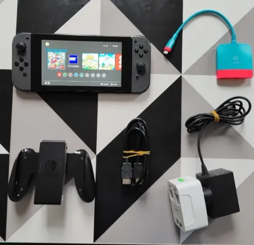 Nintendo switch v2 desbloqueado 128gb faço envio!