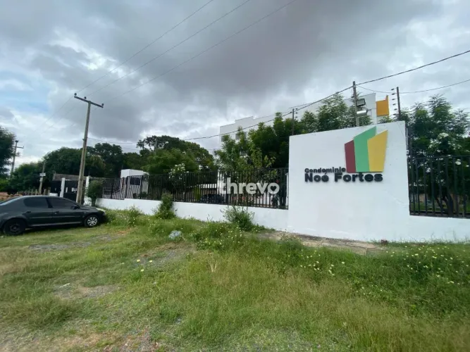 Apartamento com 3 dormitórios à venda, 55 m² por R$ 250.000,00 - Itararé - Teresina/PI
