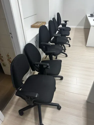 Cadeira giratória escritório