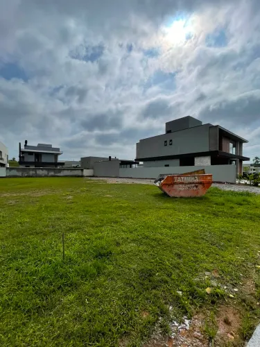 Terreno à Venda Condomínio Caledônia Camboriú