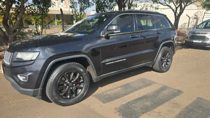 Jeep Grand Cherokee Laredo 3.6 4X4 V6 Aut. 2014