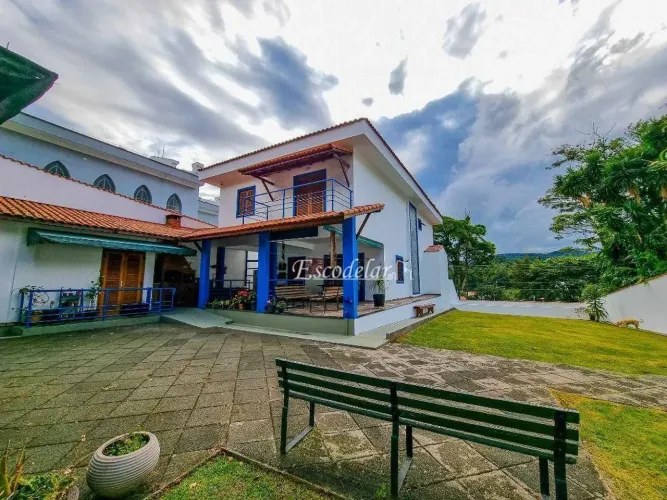 Sobrado com 4 dormitórios à venda, 450 m² por R$ 2.660.000,00 - Jardim Floresta - São Paul