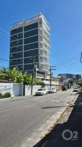 Apartamento com 2 quartos (uma suíte) para alugar, 70m² por R$3.345/mês - Glória - Macaé-R