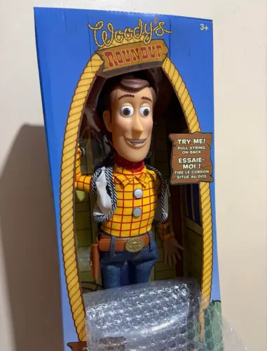 Loja PERGAMINHO MÁGICO- personagem woody