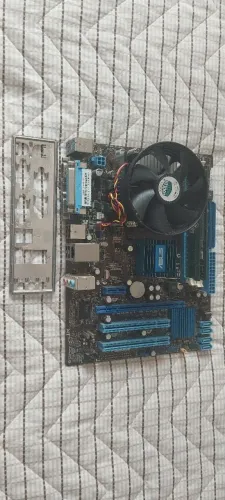 Placa mãe ASUS + Processador Intel Quad Q8400