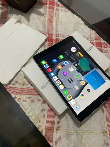 iPad 9 geração impecável bateria excelente