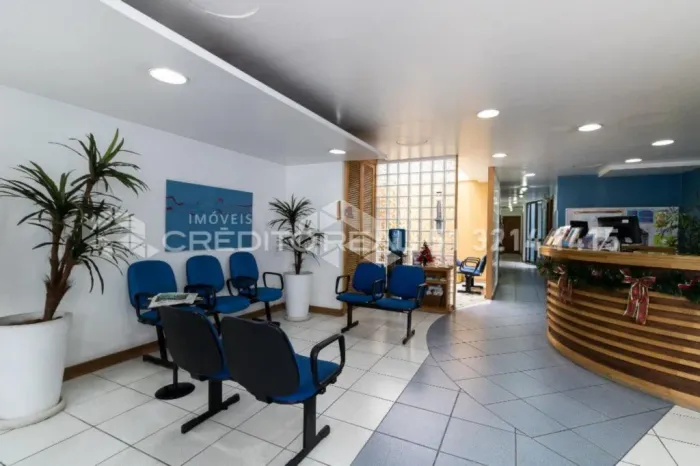 Prédio Comercial em Localização Privilegiada em Porto Alegre