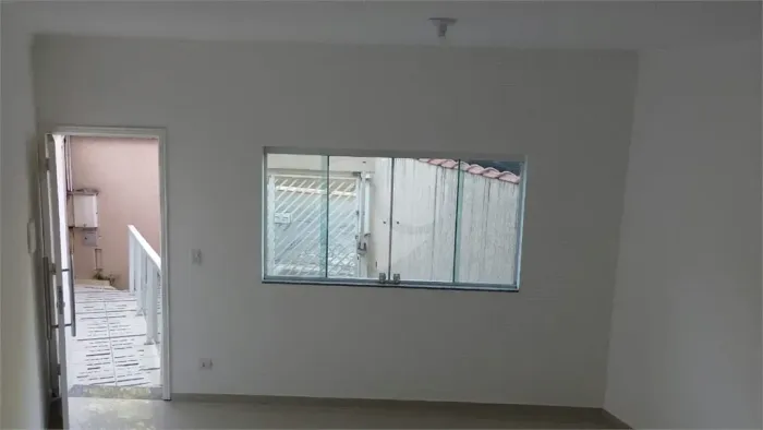 Sobrado com 3 quartos para locação em Chácara seis de outubro - SP