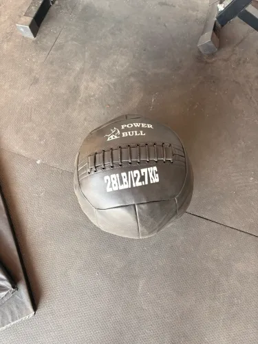 Vende-se wall ball 12,7 kilos