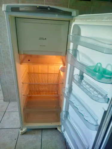 Geladeira Consul