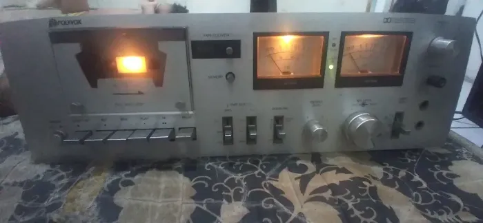 Toca fitas (Polyvox CP 150 D)