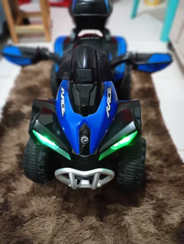 Mini moto elétrica