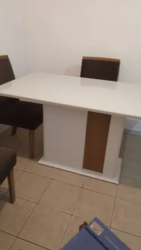 Mesa MDF tampo de vidro 