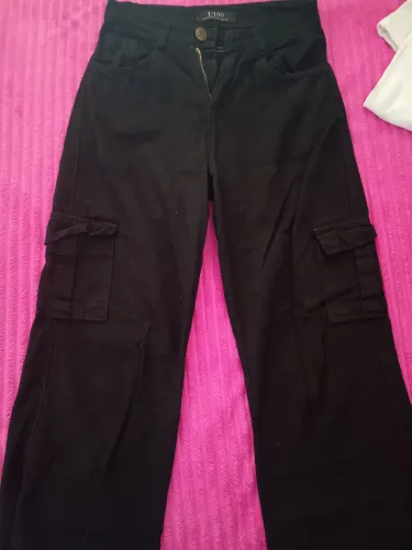 Calça cargo, wide leg preta pantalona