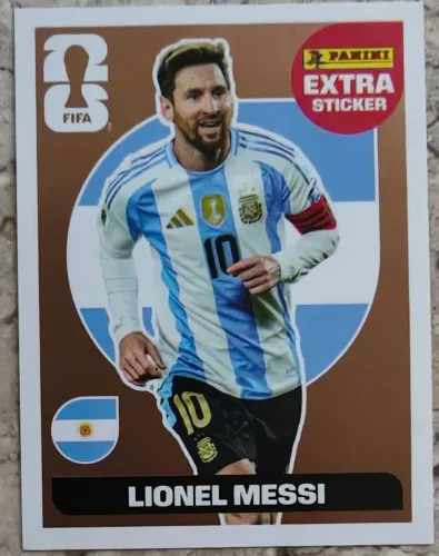 Messi legend bronze