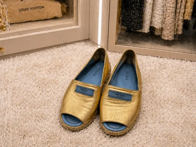 Espadrilles de grife (Chanel e Prada)